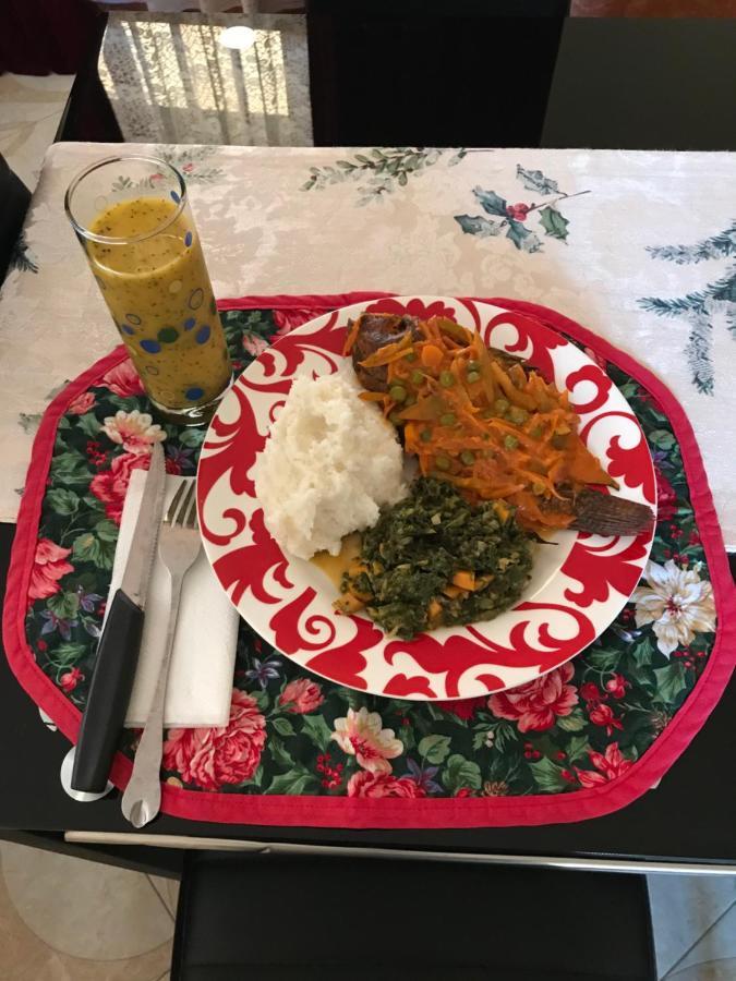 Royal Homestay Moshi Zewnętrze zdjęcie