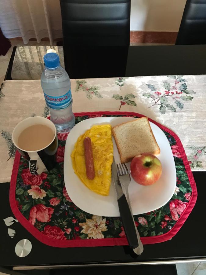 Royal Homestay Moshi Zewnętrze zdjęcie