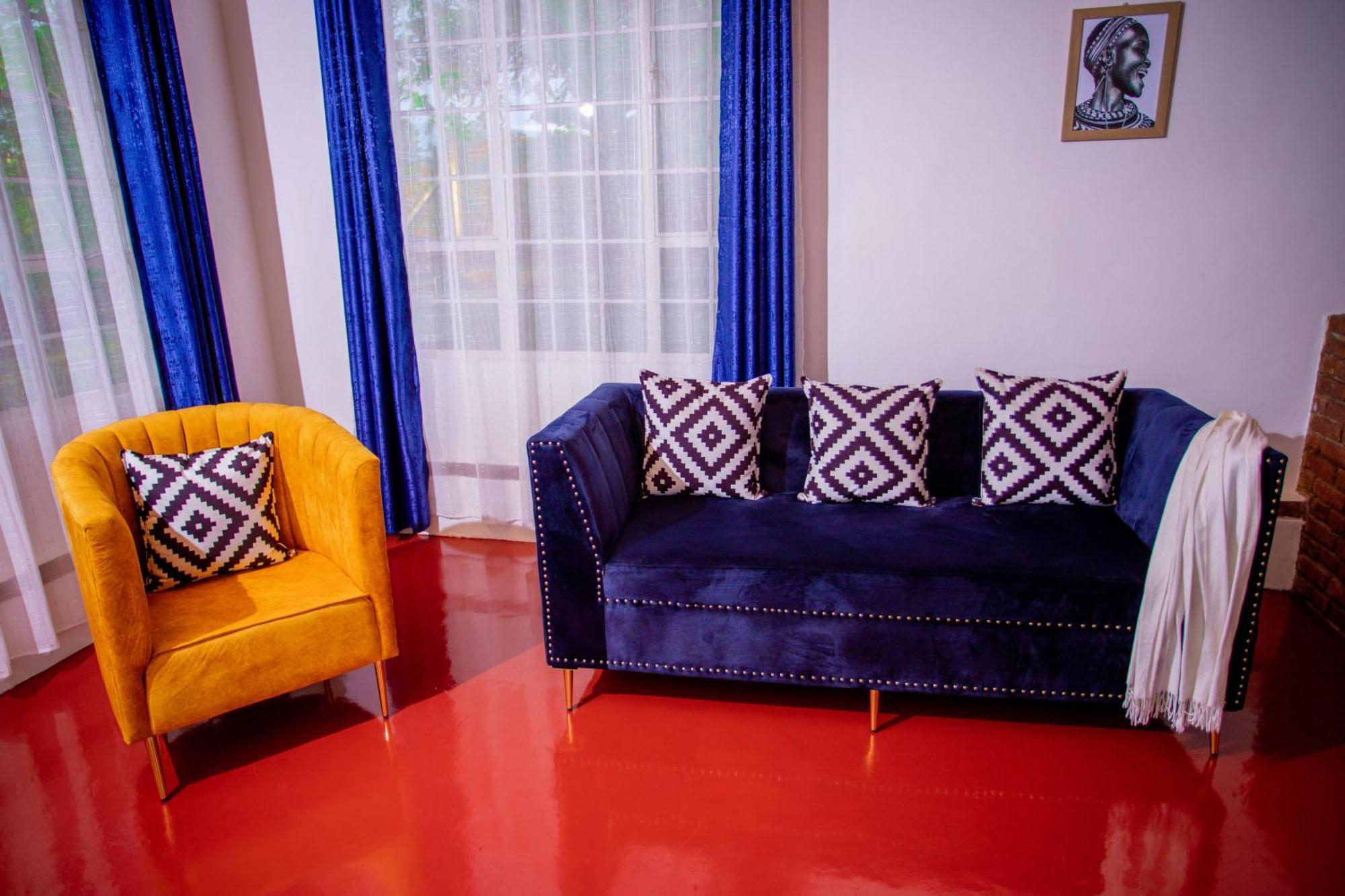 Royal Homestay Moshi Zewnętrze zdjęcie